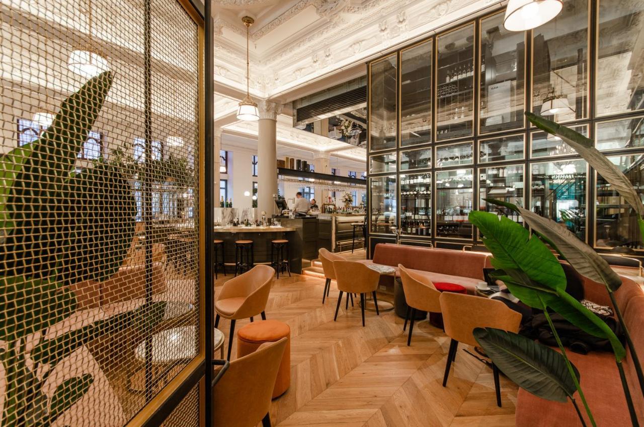 Hotel Birks Montréal Kültér fotó The interior of the restaurant